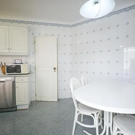 Apartment B60 - Promenade View